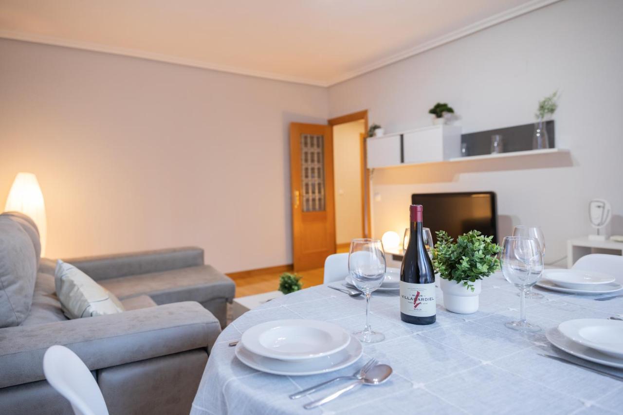 Apartamento Albelda Centro Albelda De Iregua Екстер'єр фото